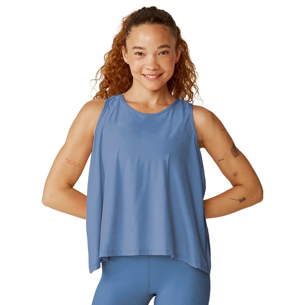 Beyond Yoga Featherweight Flutter Tank Size Small Sky Blue Heather Open Back